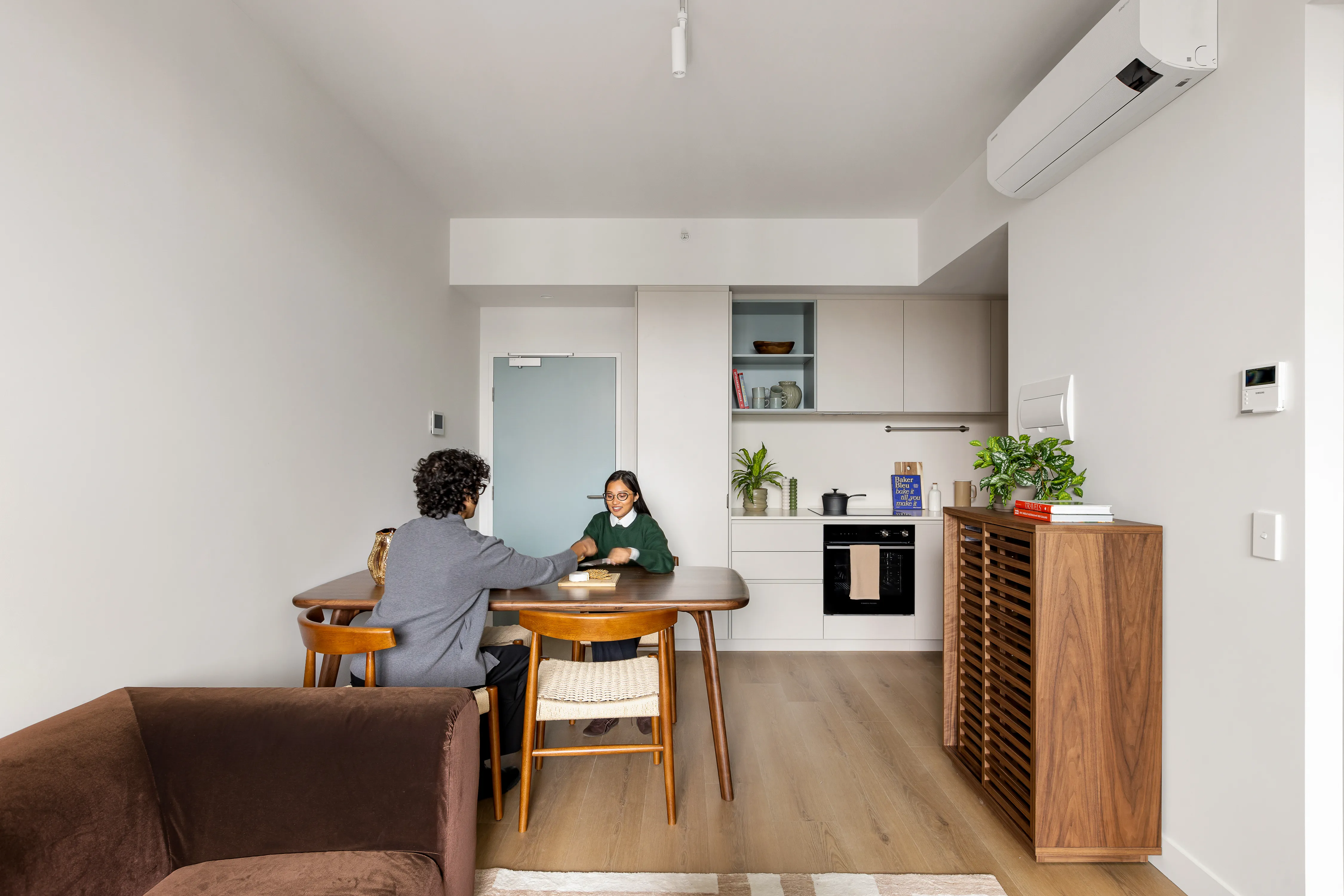 251006 SWK 1 B Display4711 Spacecraft HR 116