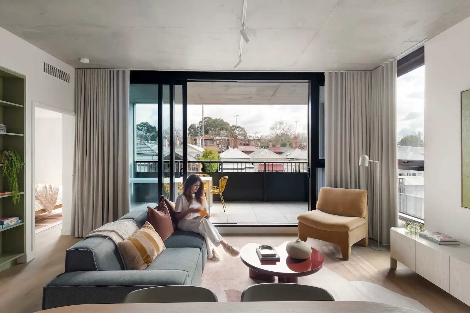 Find your apartment left image